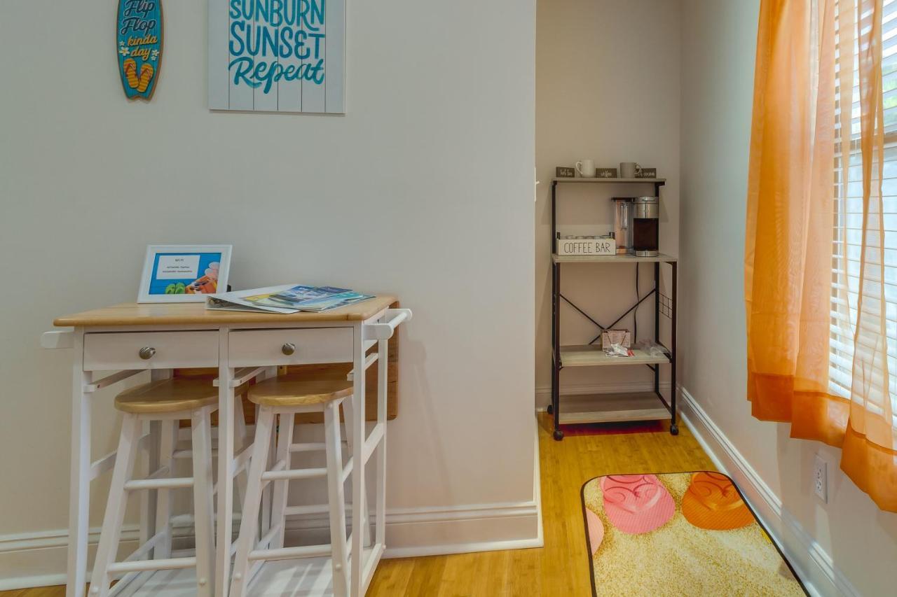 Gulf Breeze Vacation Rental For 2 With Pool Access! 外观 照片