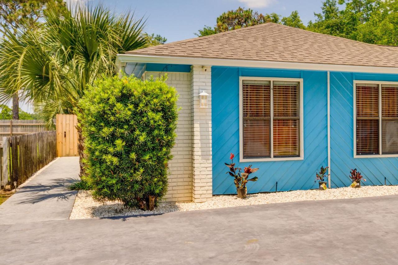 Gulf Breeze Vacation Rental For 2 With Pool Access! 外观 照片